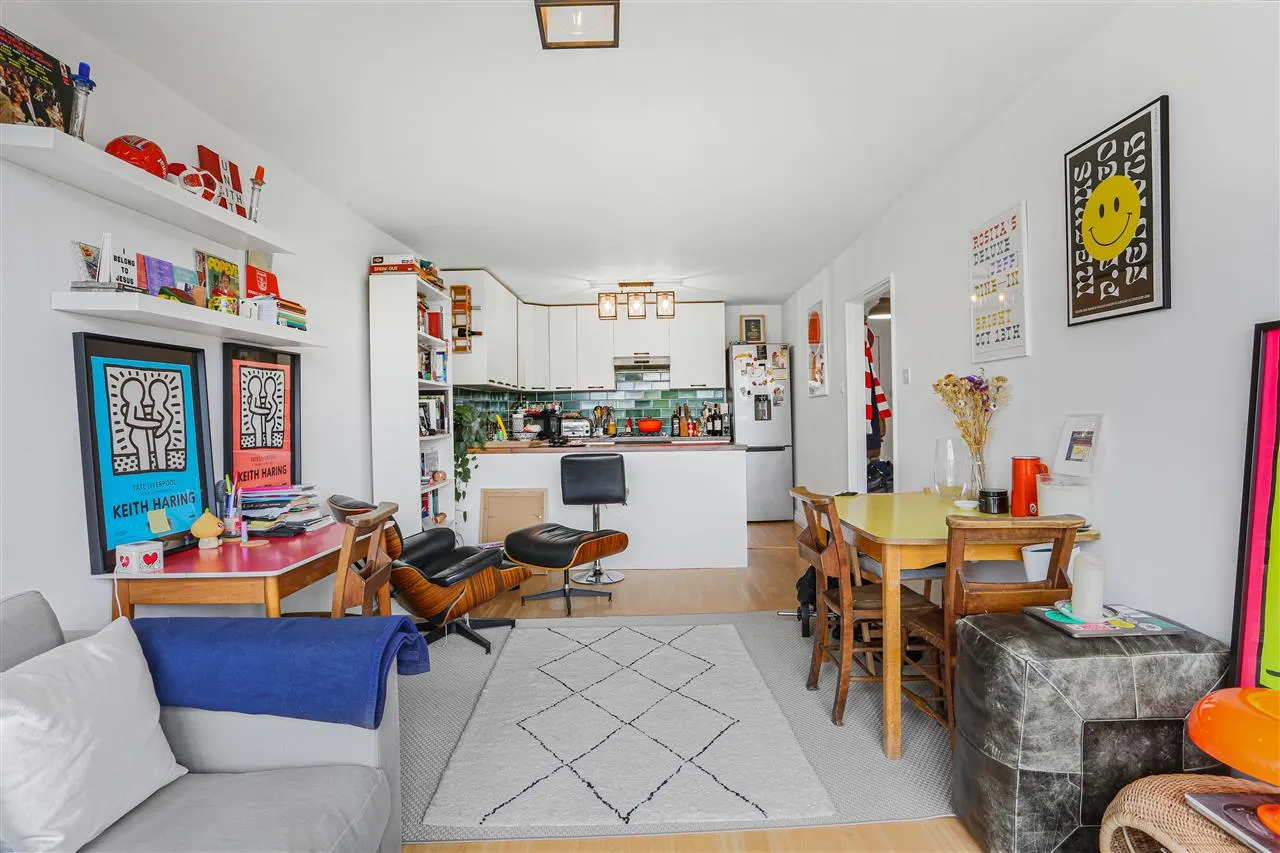 Daren Court, Carleton Road, London, photo 10