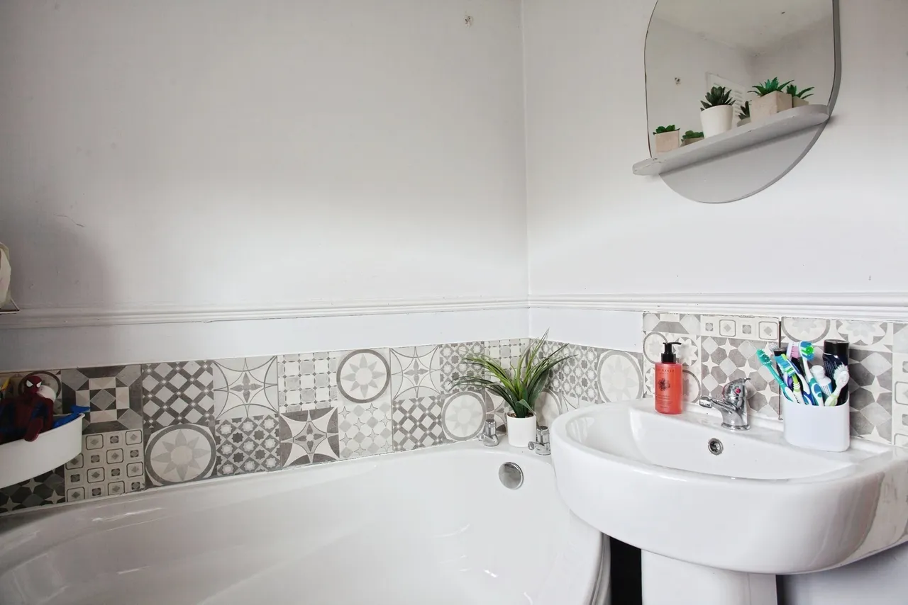 Willow Road, Doncaster, South Yorkshire, DN6, photo 11