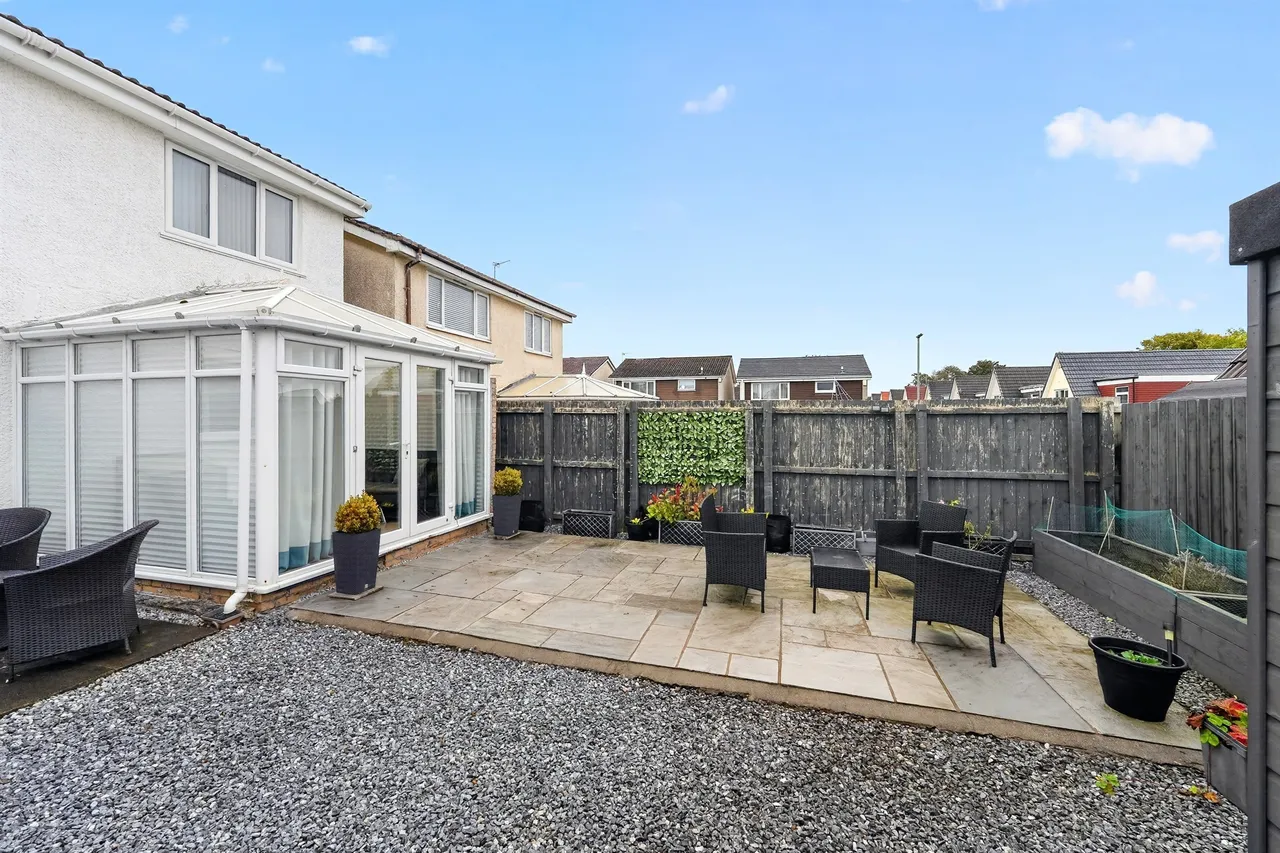 Fairhaven Square, Kilwinning, KA13, photo 23