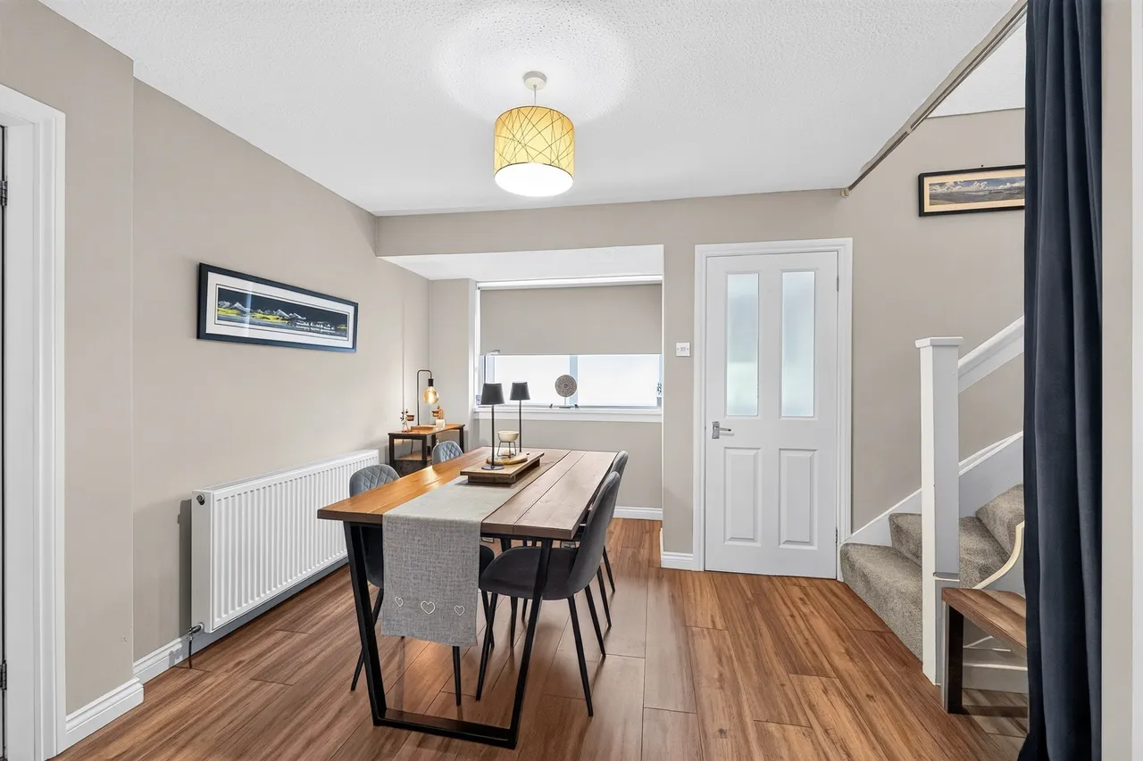 Fairhaven Square, Kilwinning, KA13, photo 5