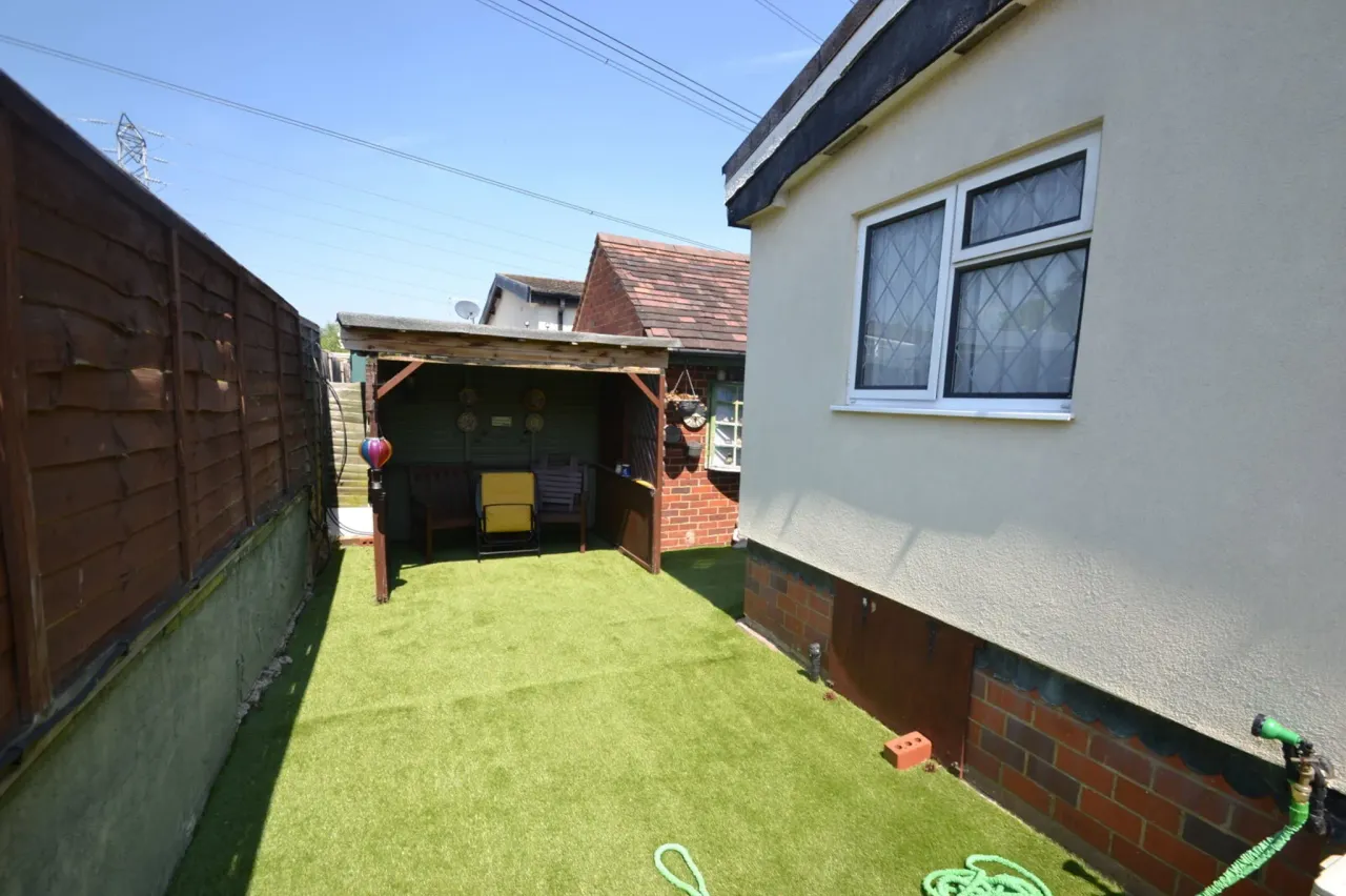 Wey Meadows, Weybridge, KT13 8XY, photo 10