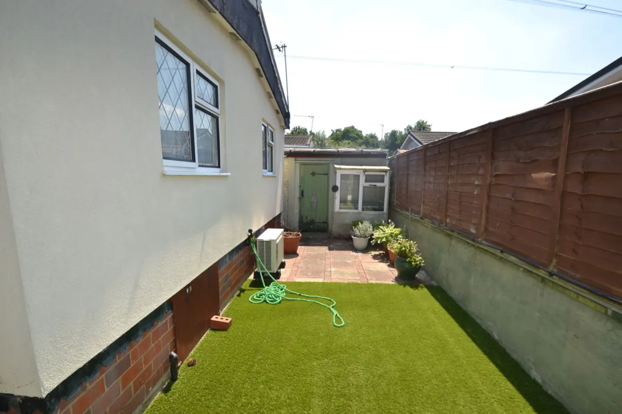 Wey Meadows, Weybridge, KT13 8XY, photo 9