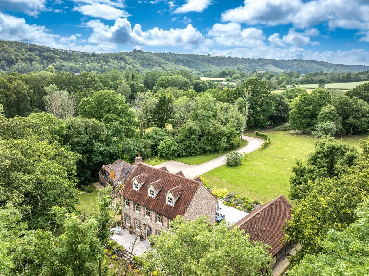 5 bed flat for sale, Dye House Lane, Duncton, GU28