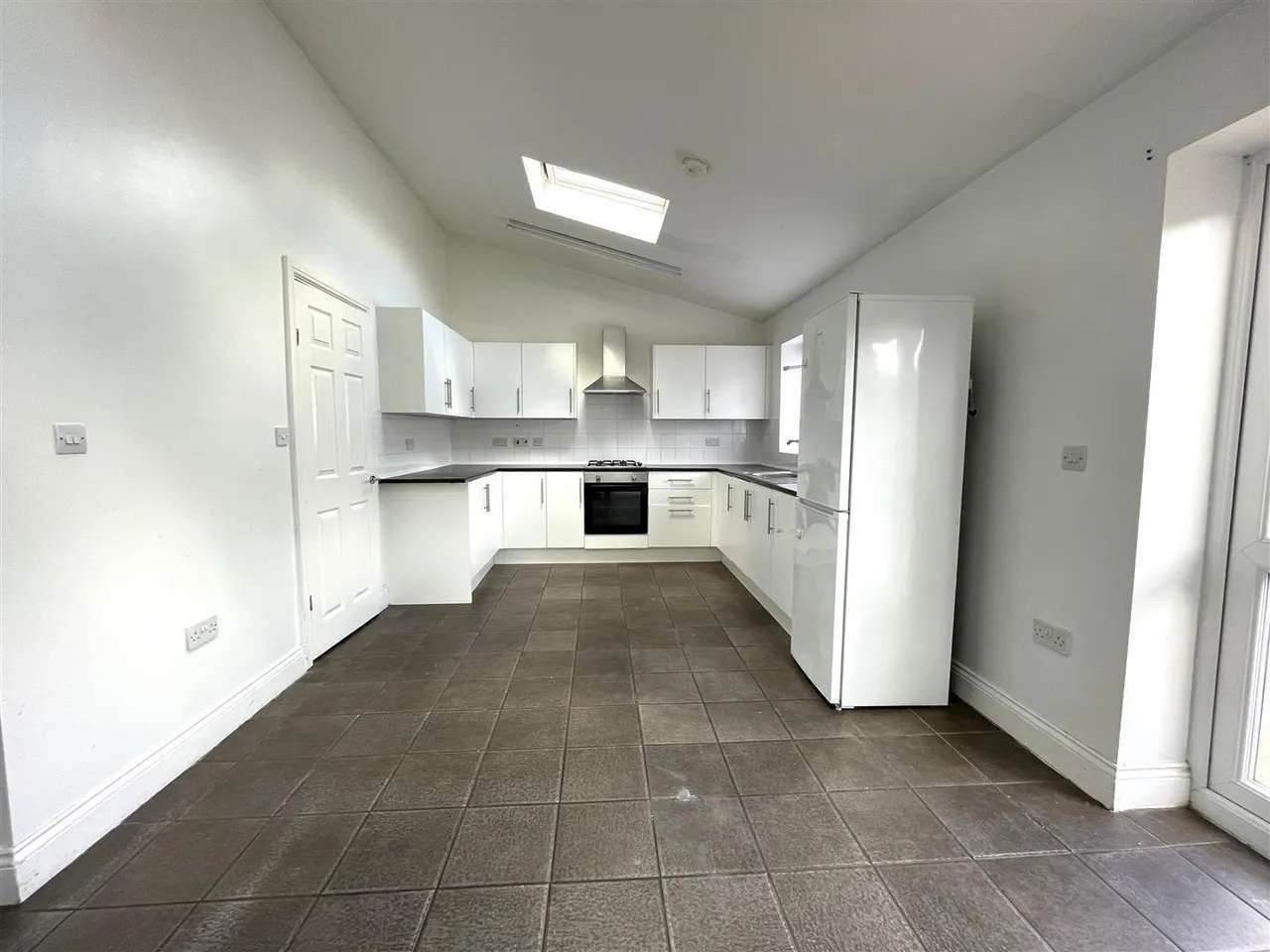 Cromer Close, Uxbridge, photo 5
