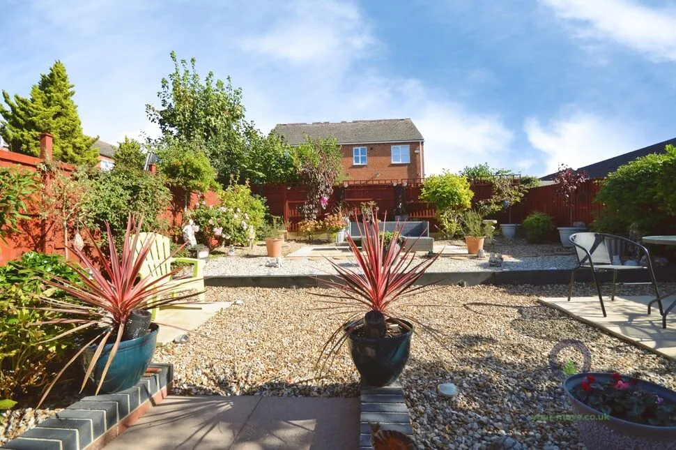 Queen Victoria Drive, Swadlincote, DE11, photo 22