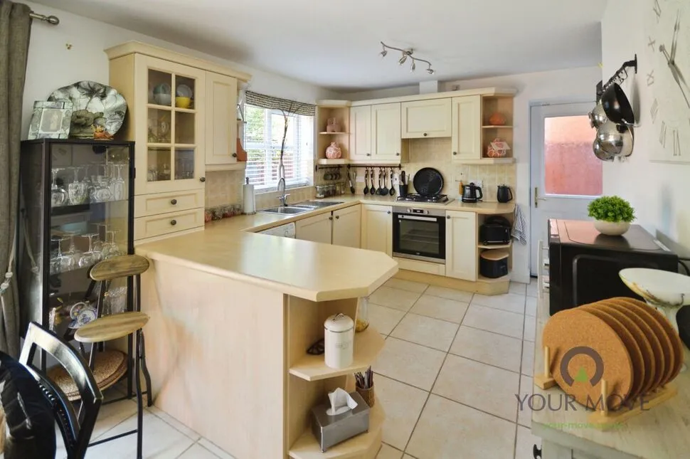 Queen Victoria Drive, Swadlincote, DE11, photo 4