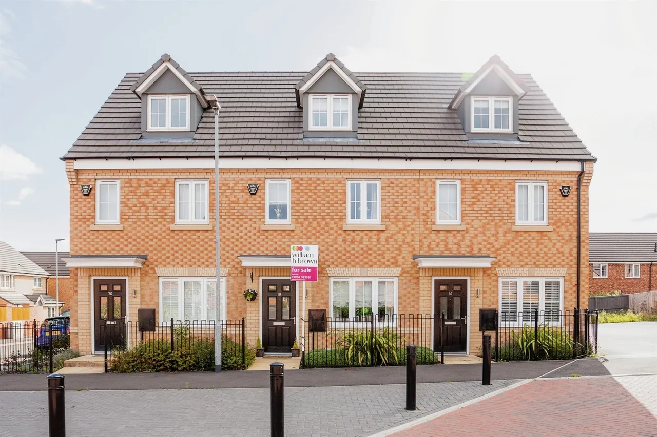 The Fouracres, Wakefield, WF1, photo 15