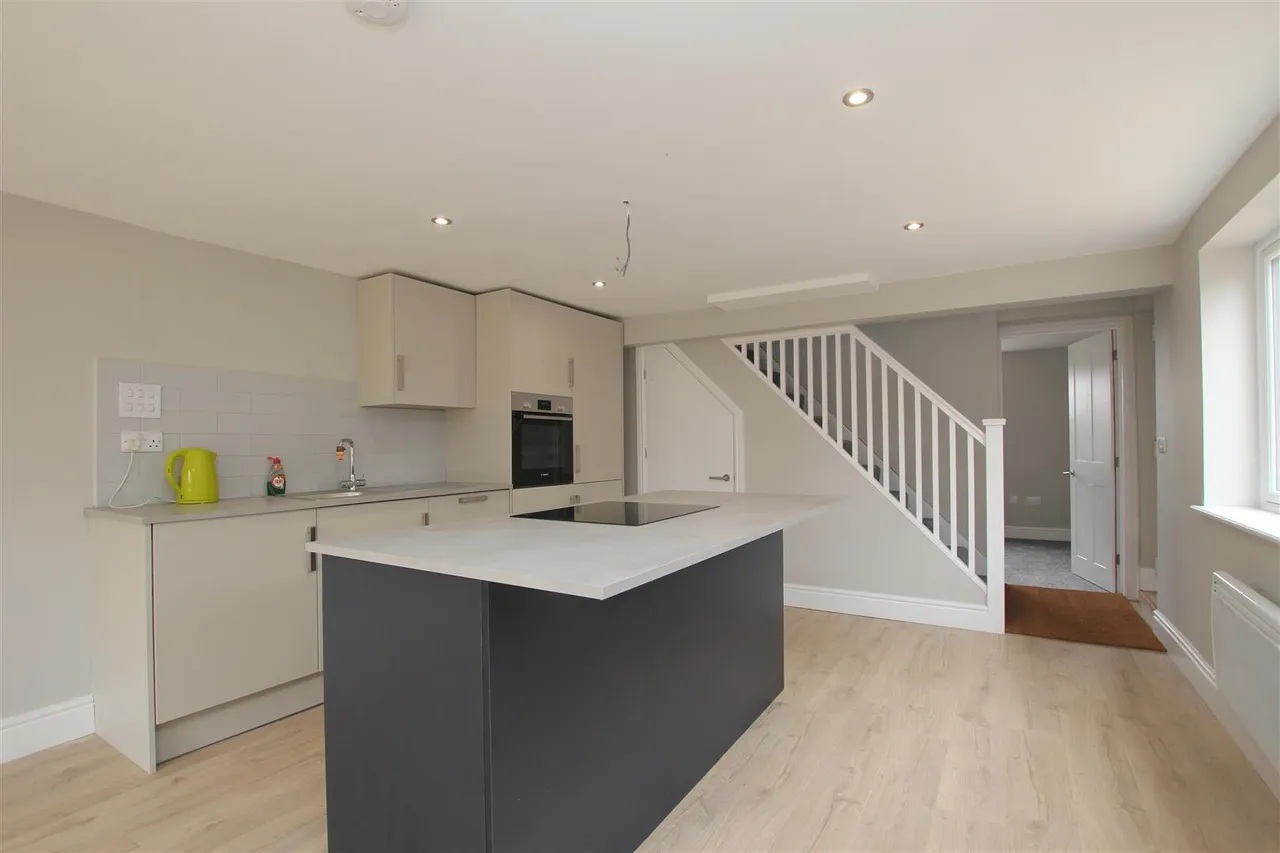 Newmarket Road, Stretham, CB6, photo 10