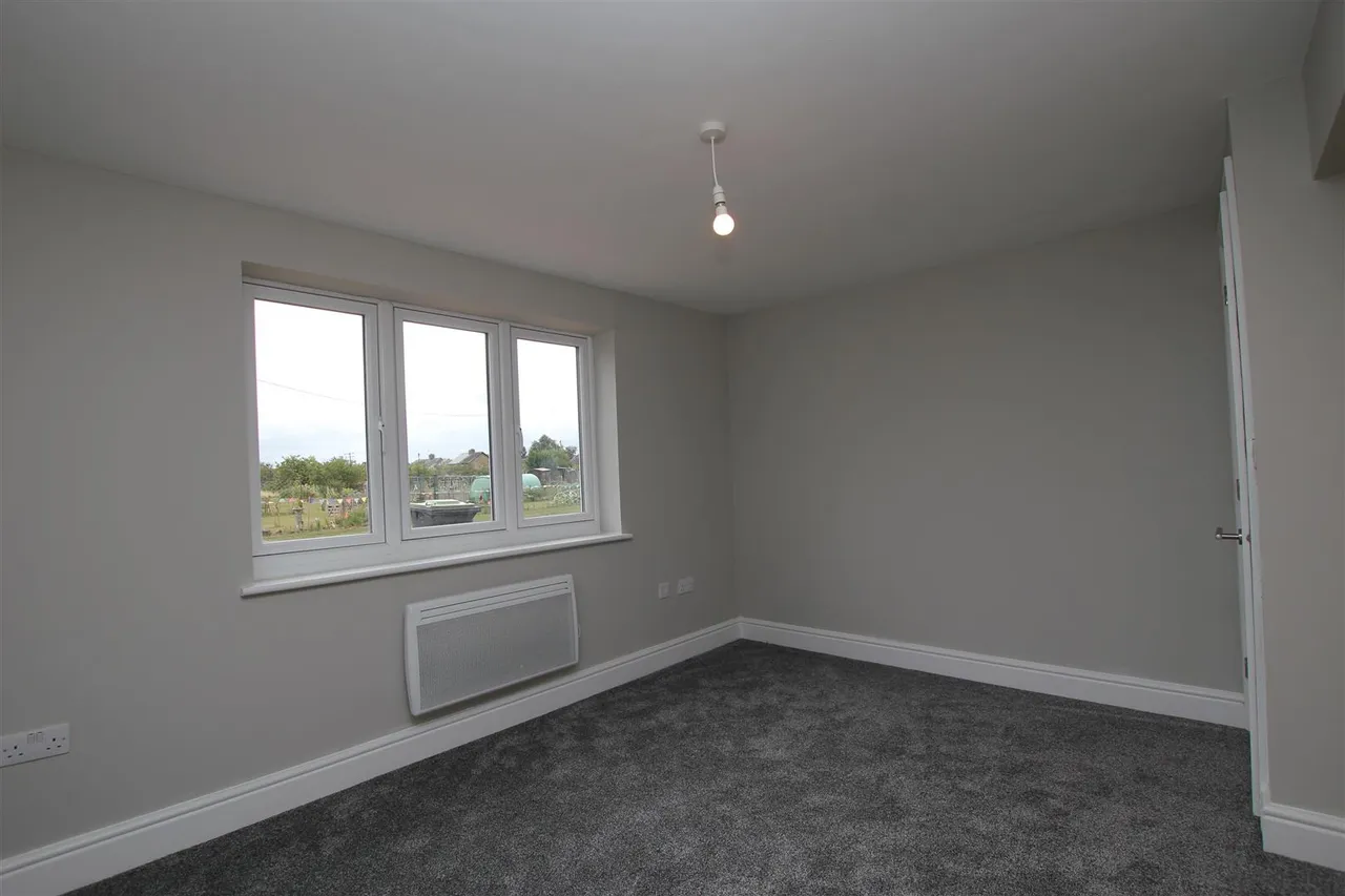 Newmarket Road, Stretham, CB6, photo 6