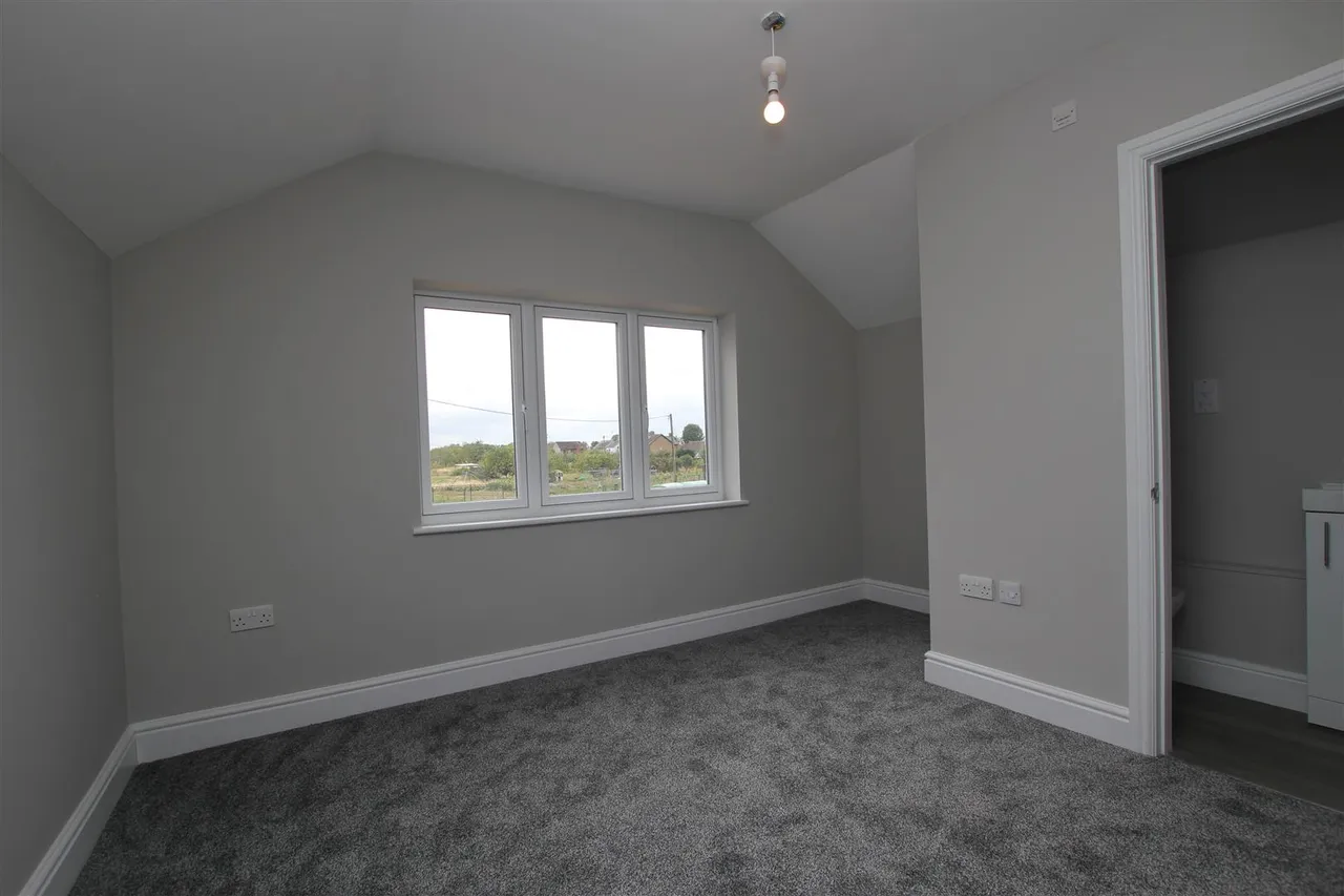 Newmarket Road, Stretham, CB6, photo 5