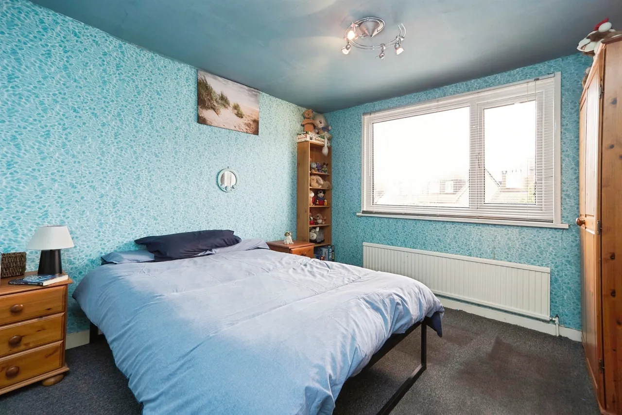 Harewood Crescent, Oakworth, Keighley, photo 10