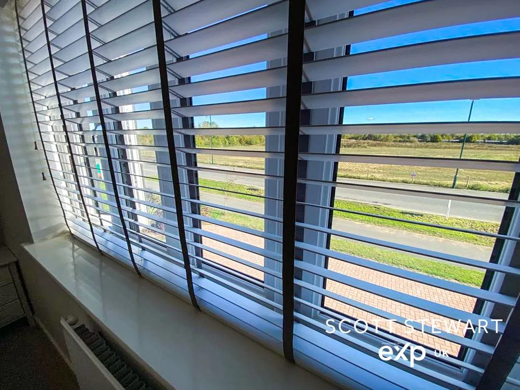 Aqua Drive, Hampton Woods, PE7, photo 13