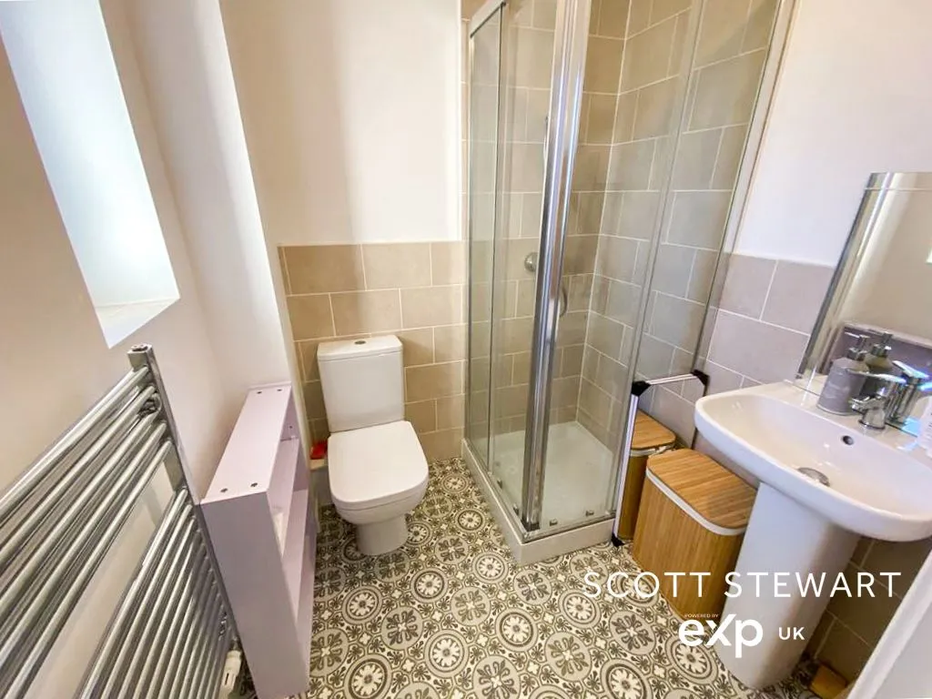 Aqua Drive, Hampton Woods, PE7, photo 14