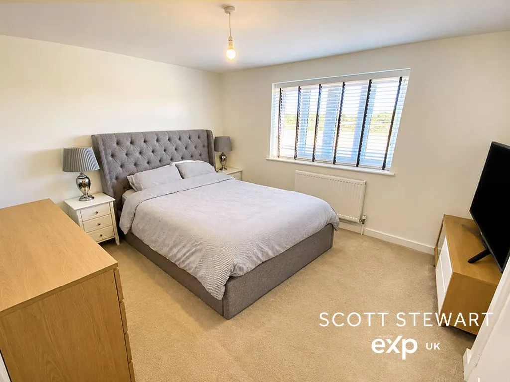 Aqua Drive, Hampton Woods, PE7, photo 12