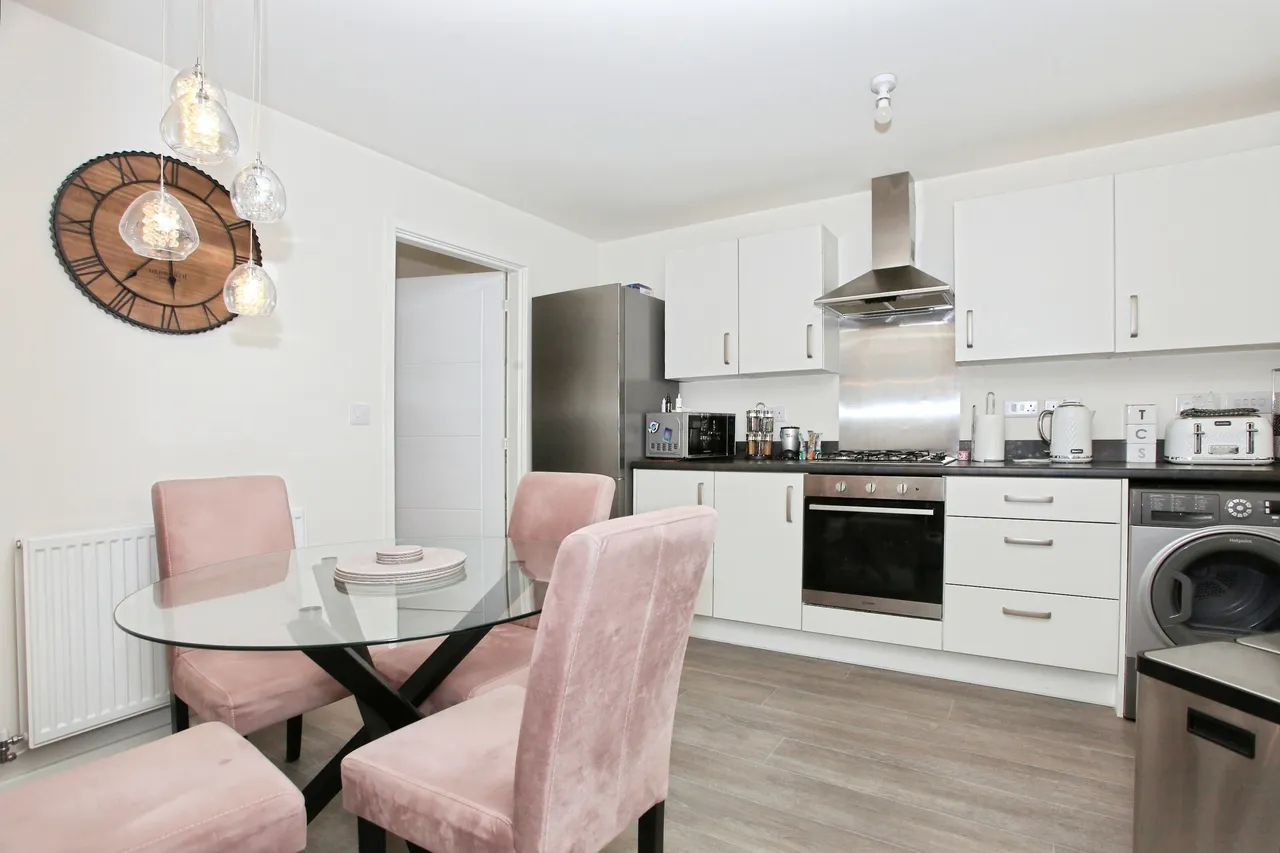 3 bed house for sale, Porter Avenue, Peterborough, PE4