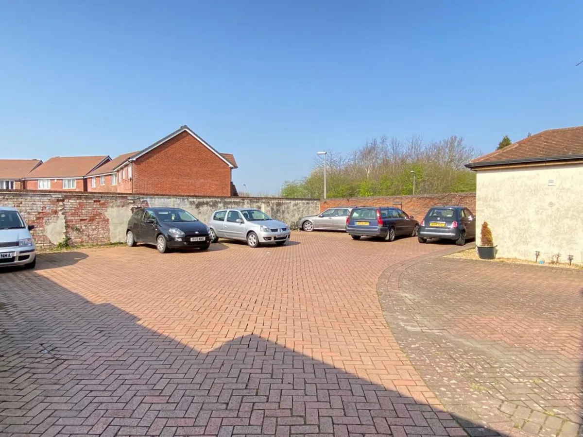 Church Road, Nuneaton, CV10, photo 10