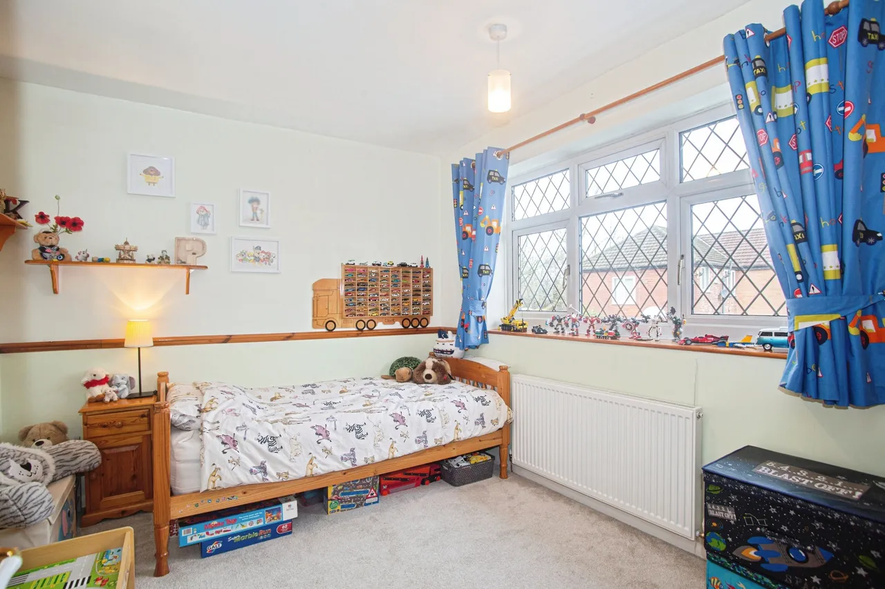 Hazeldene Road, Manchester, photo 9