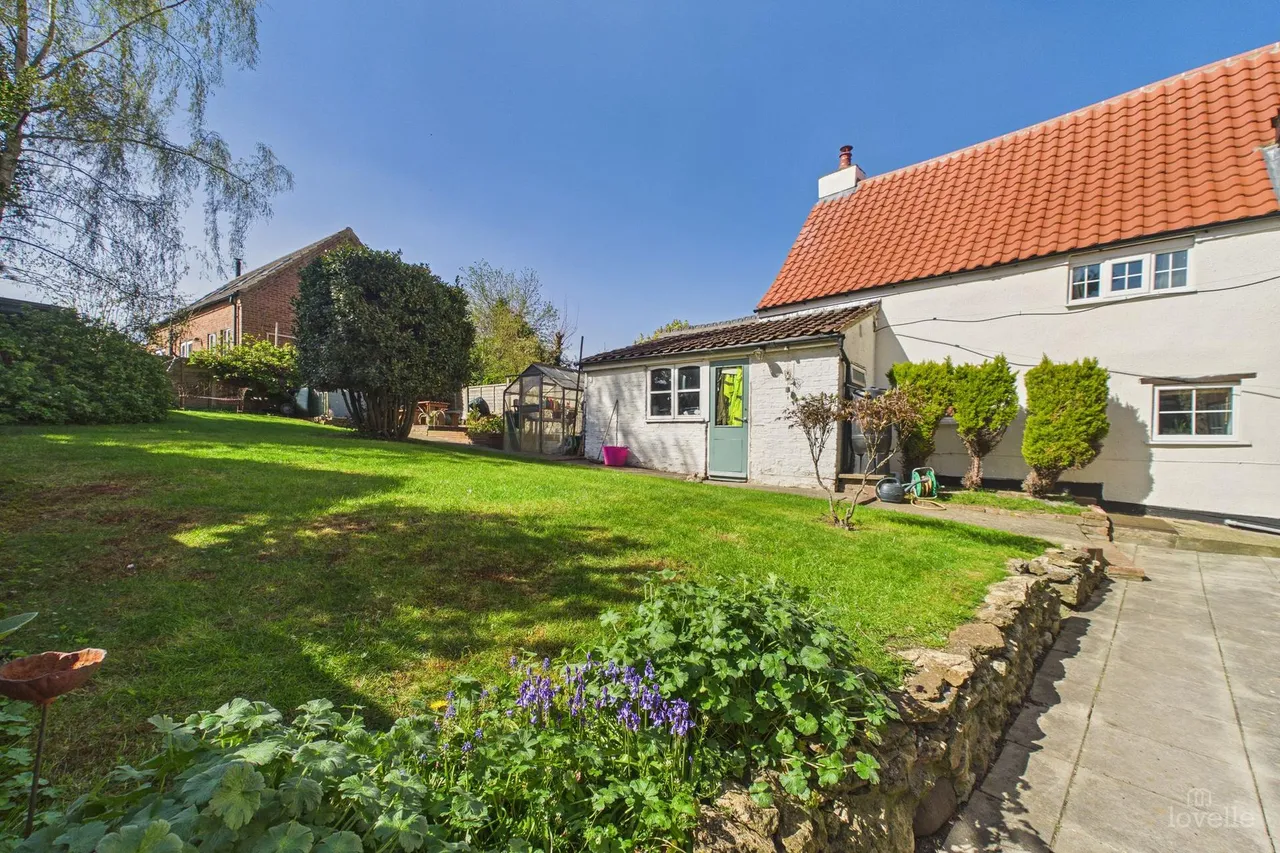 Silver Street, Winteringham, DN15, photo 2