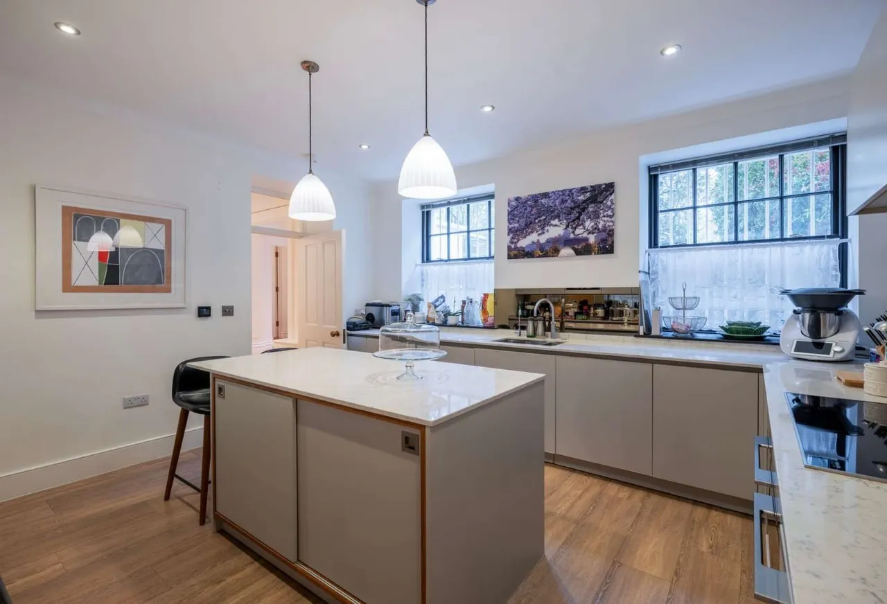 Hamilton Terrace, St John's Wood, NW8, photo 8
