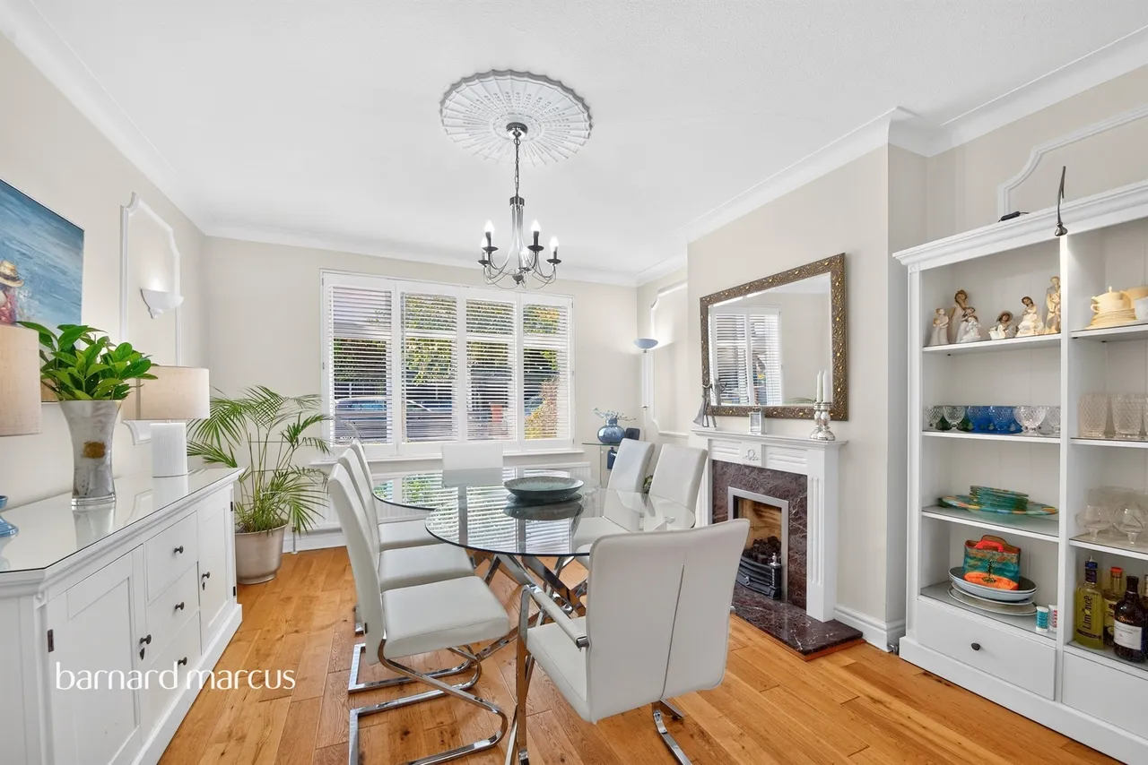 Park Way, London, N20, photo 15