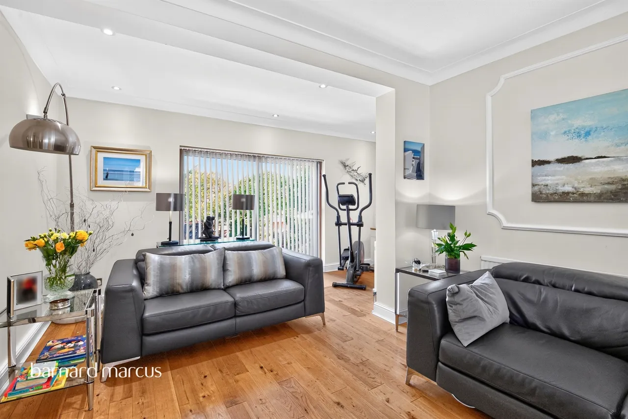 Park Way, London, N20, photo 9