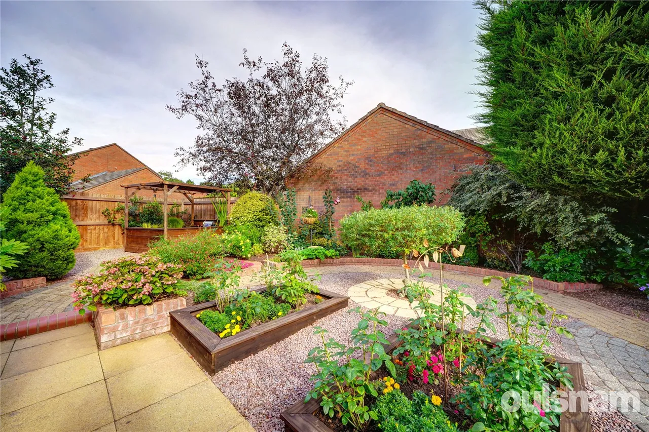 Dodderhill Road, Droitwich, Worcestershire, WR9 8QN, photo 33
