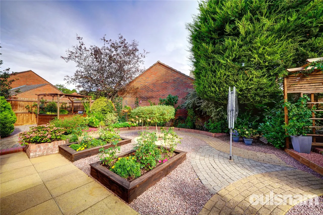 Dodderhill Road, Droitwich, Worcestershire, WR9 8QN, photo 24