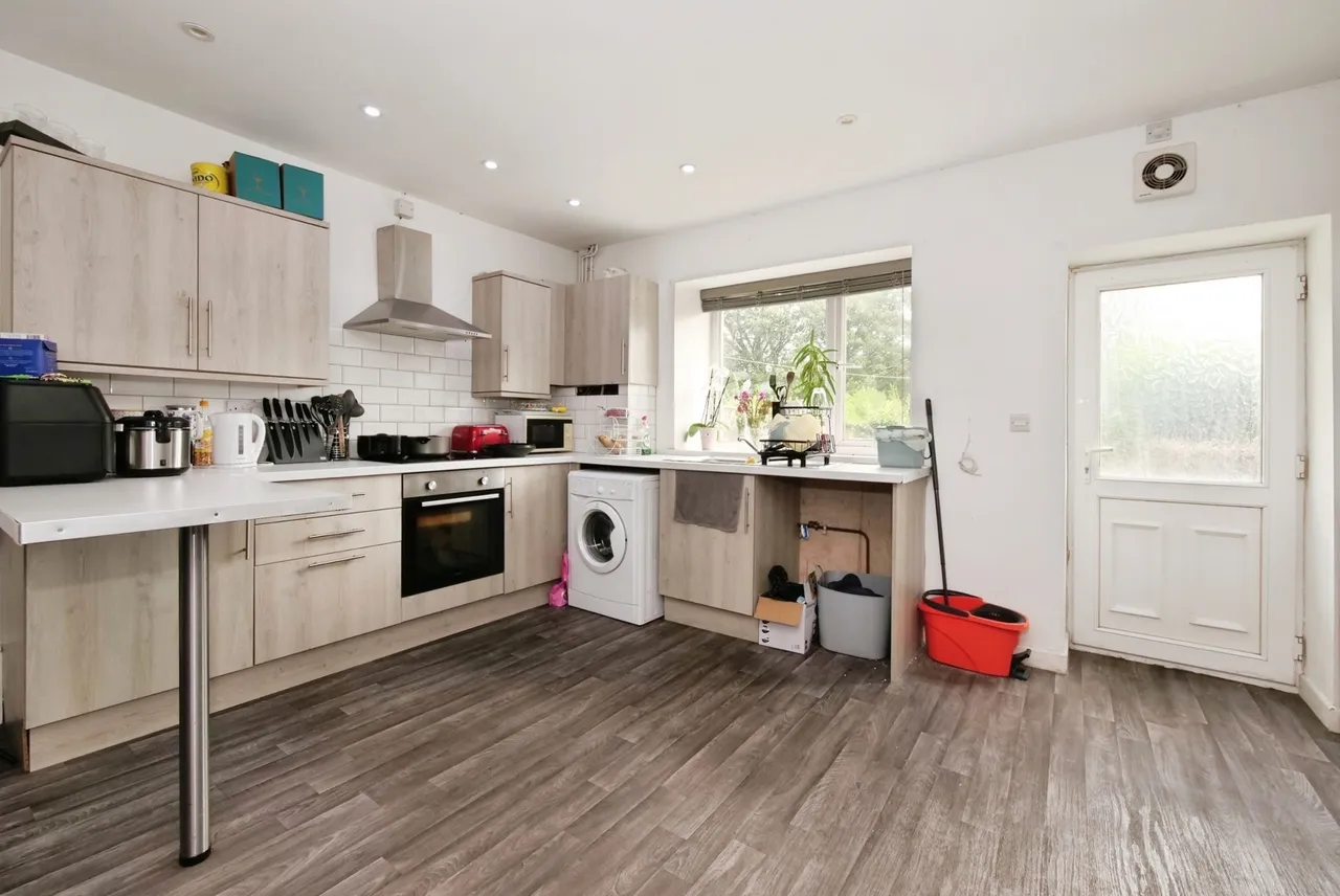 Swansea Road, Trebanos, SA8, photo 8