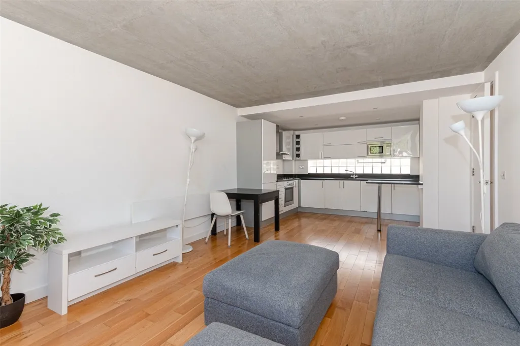 Drummond Street, London, NW1, photo 3