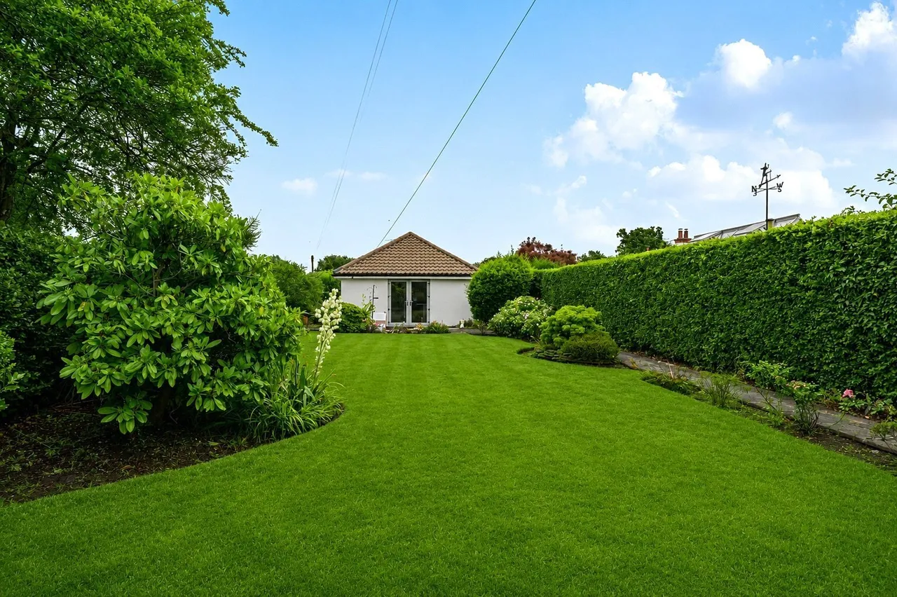 Low Wood Grove, Wirral, CH61, photo 13