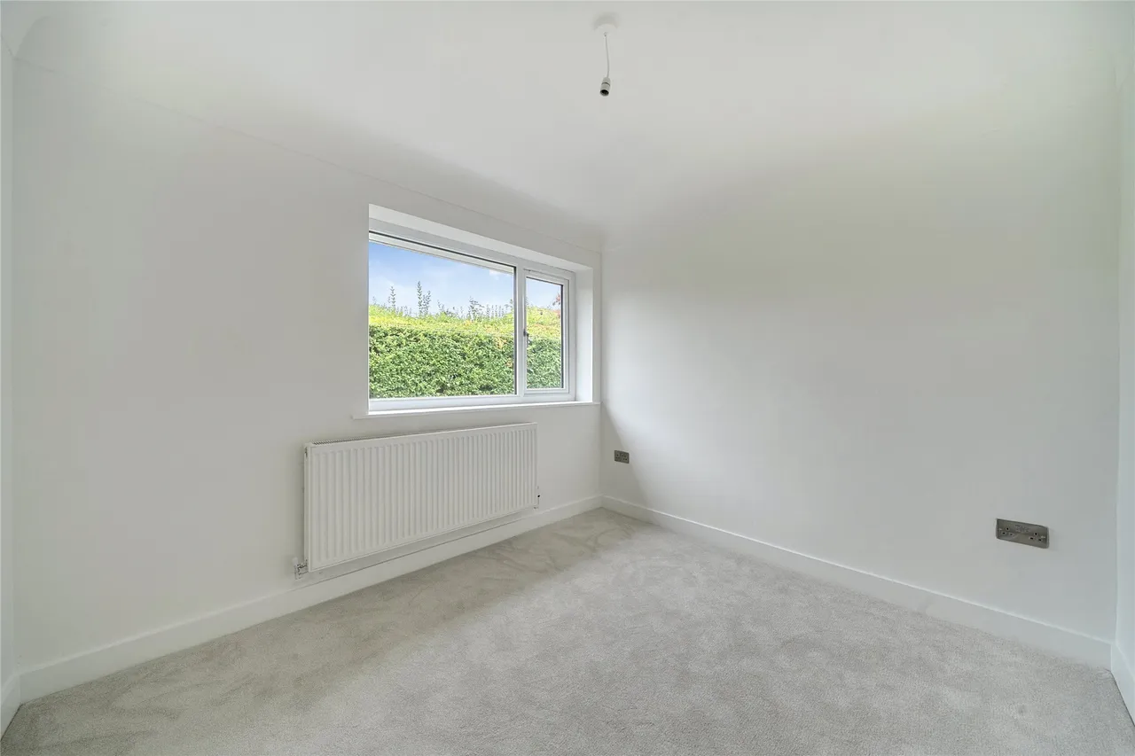 Low Wood Grove, Wirral, CH61, photo 8