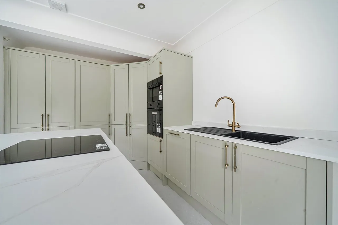 Low Wood Grove, Wirral, CH61, photo 3