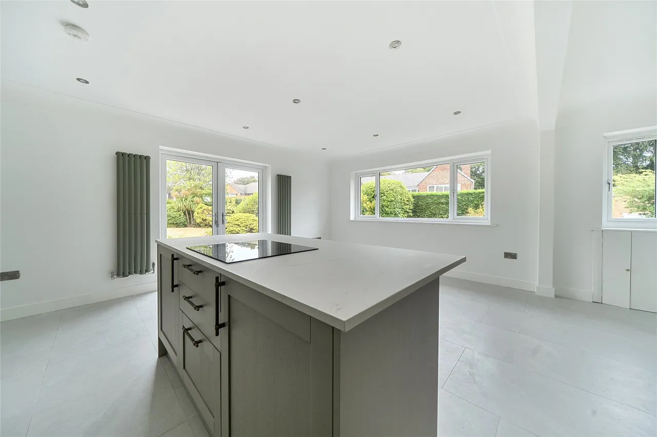 Low Wood Grove, Wirral, CH61, photo 2