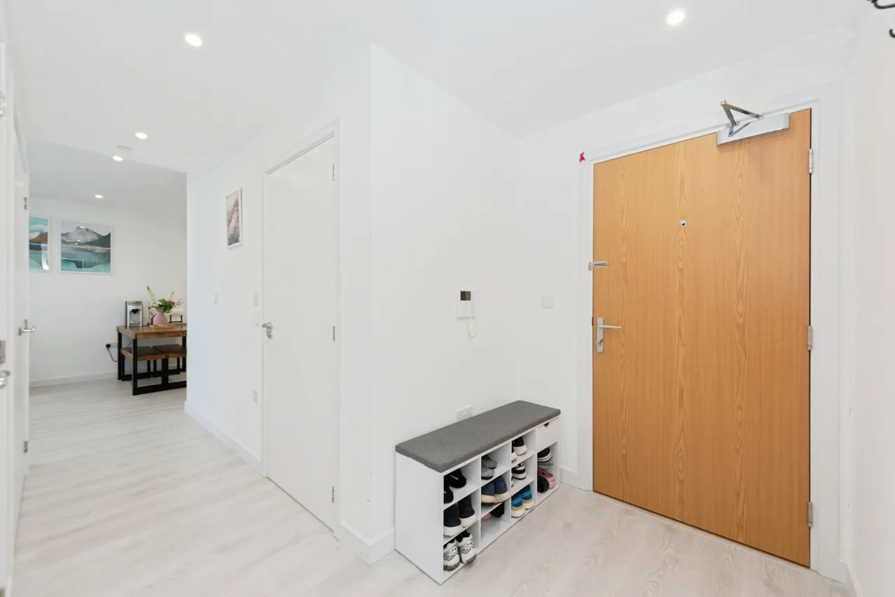 Prince Regent Road, Hounslow, TW3, photo 9