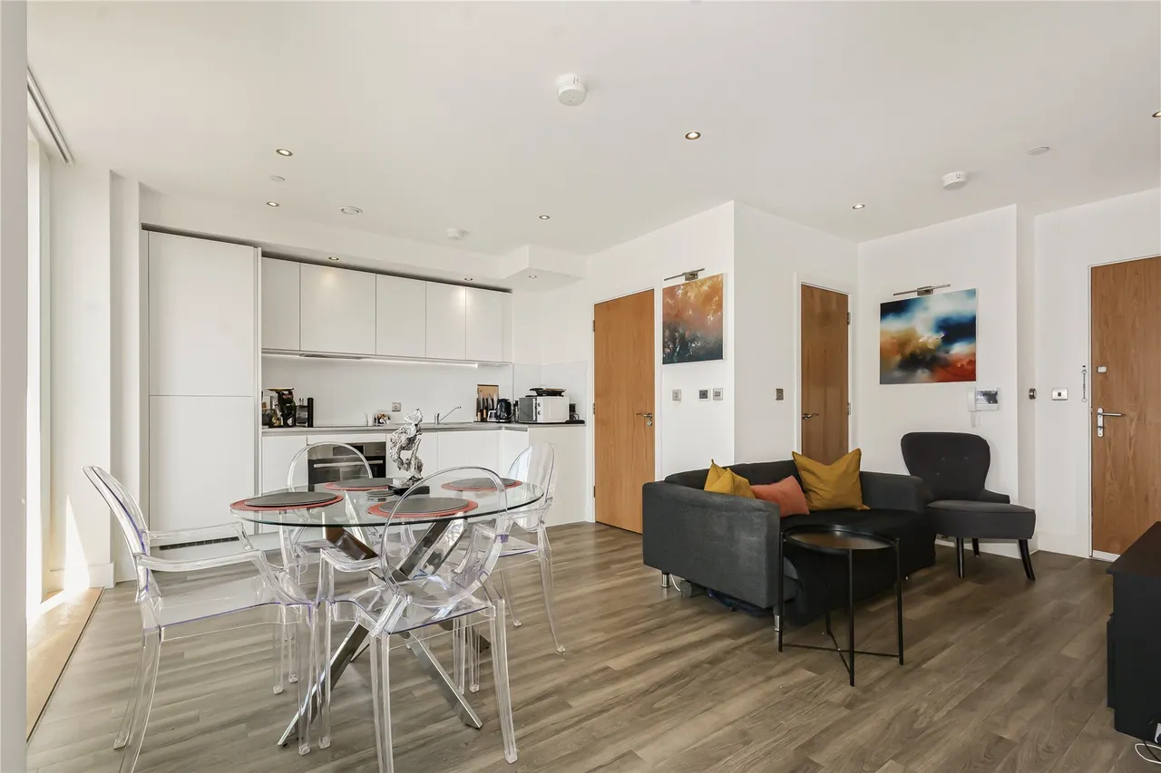 1 bed flat for sale, Wray Avenue, London, E16