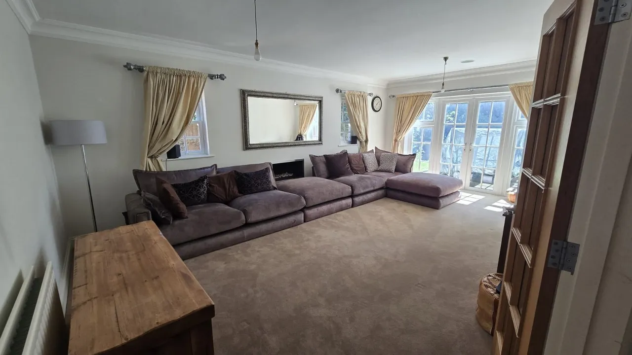 Wood End Close, Farnham Common, SL2, photo 5