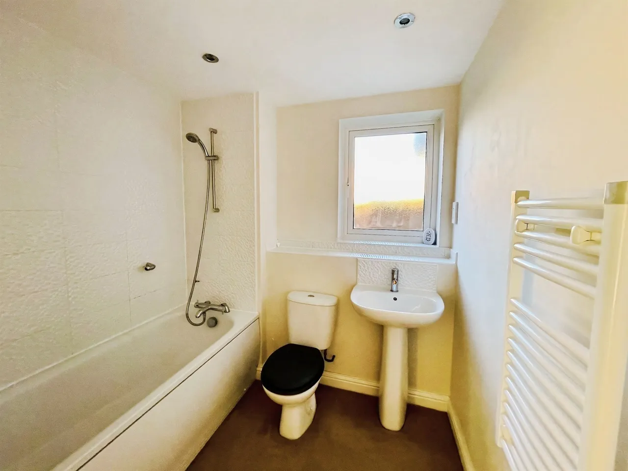 Putman Street, Aylesbury, photo 4