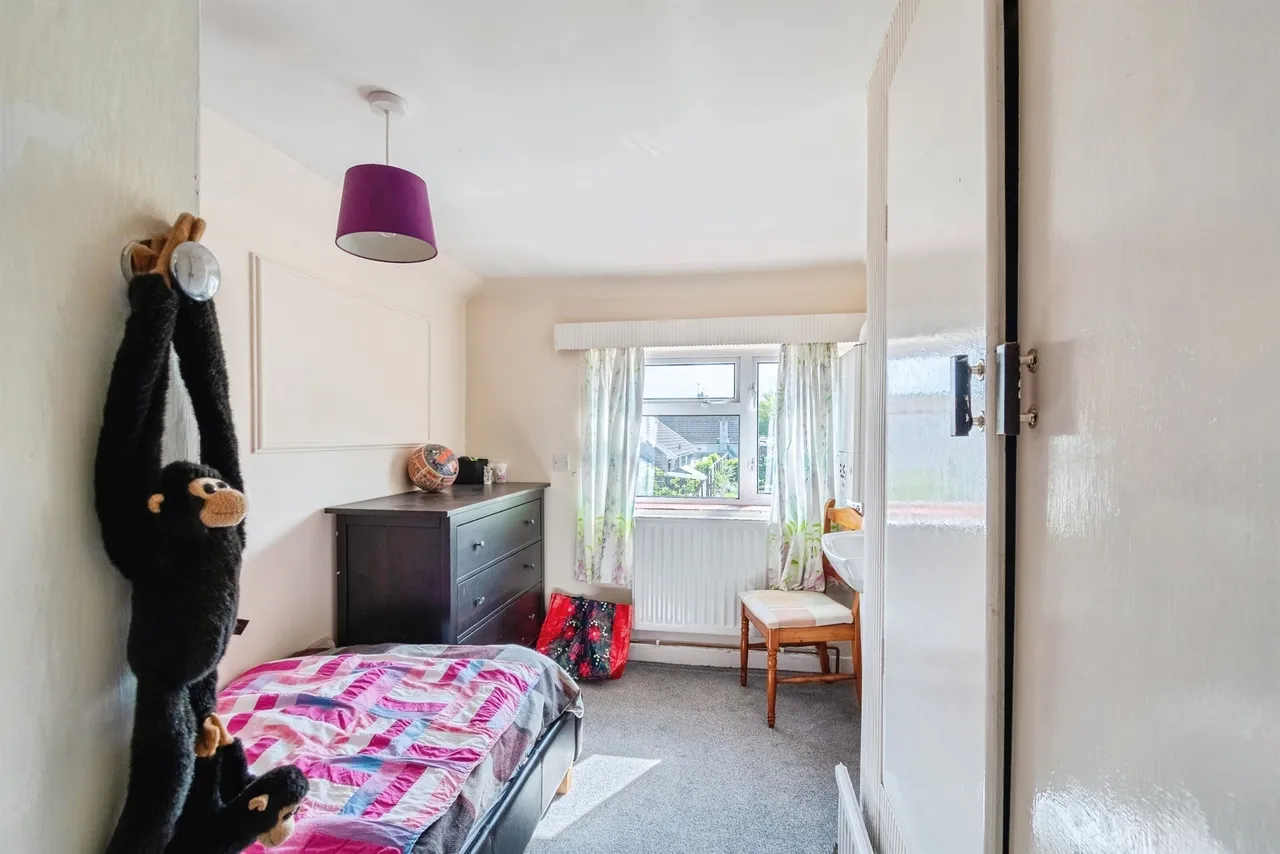 Pickwick Road, Corsham, photo 9