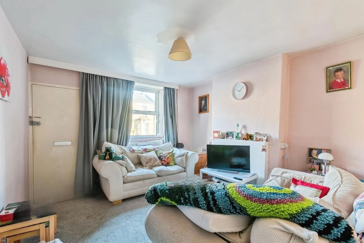 Pickwick Road, Corsham, photo 7