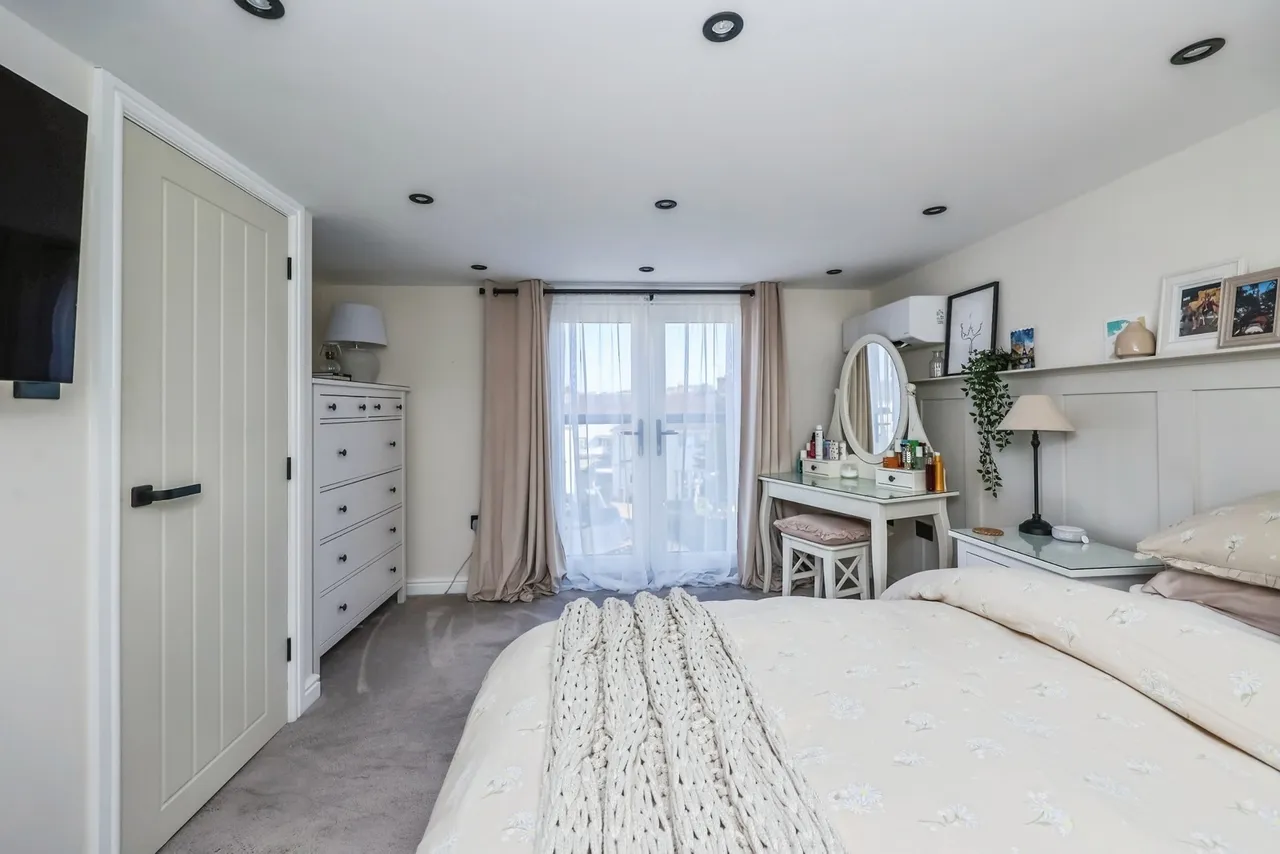 Tintagel Green, Clifton, Nottingham, NG11, photo 15