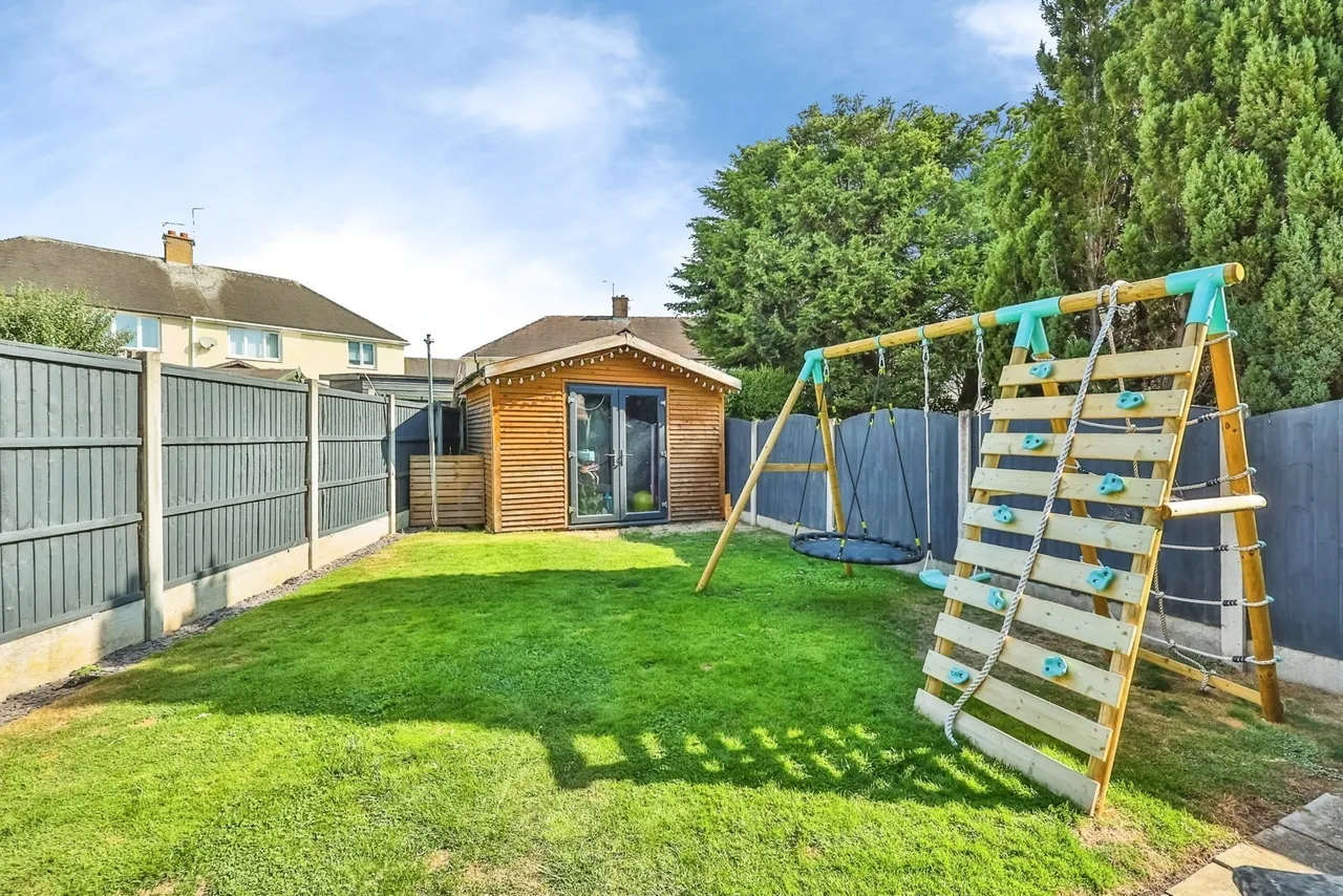 Tintagel Green, Clifton, Nottingham, NG11, photo 4