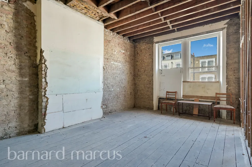 Sinclair Road, London, photo 10