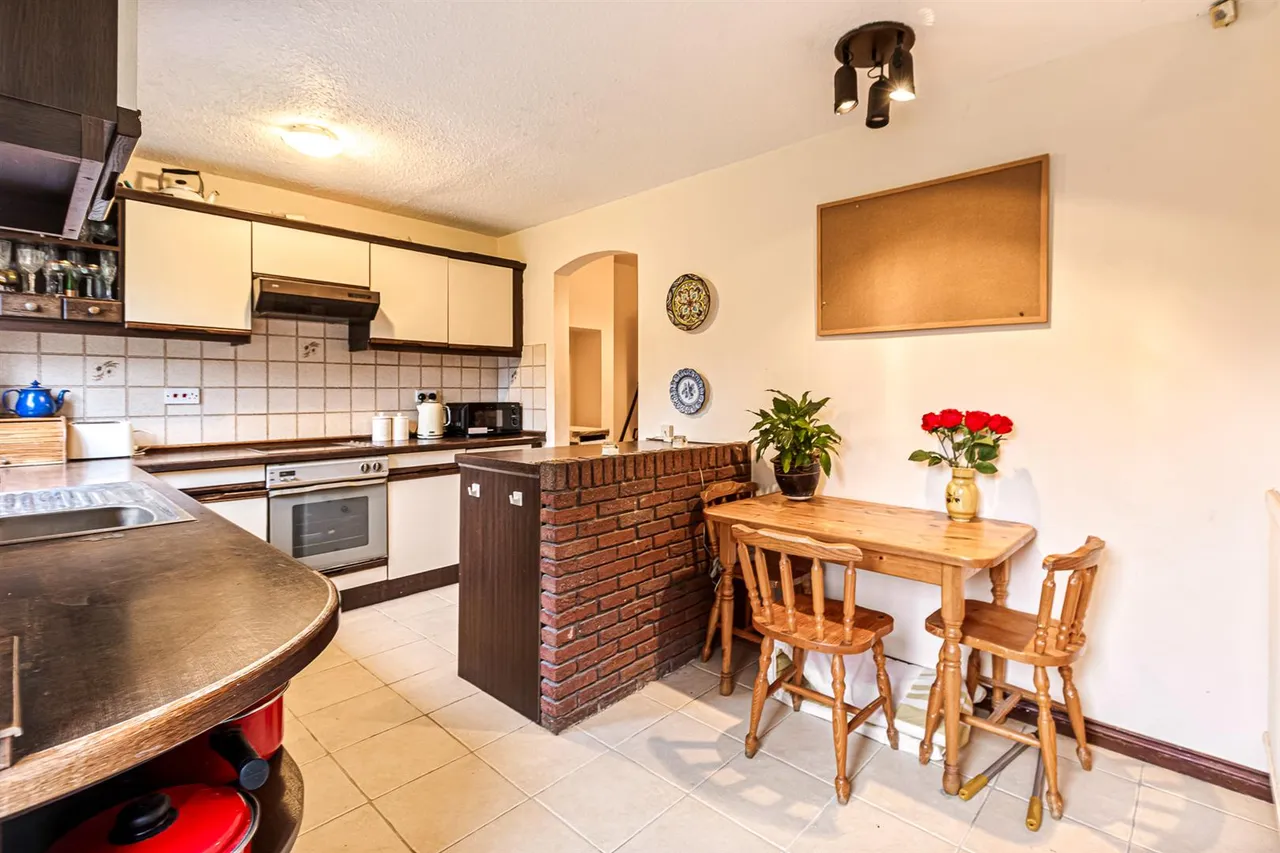 Carisbrooke Park, Leicester, LE2, photo 4