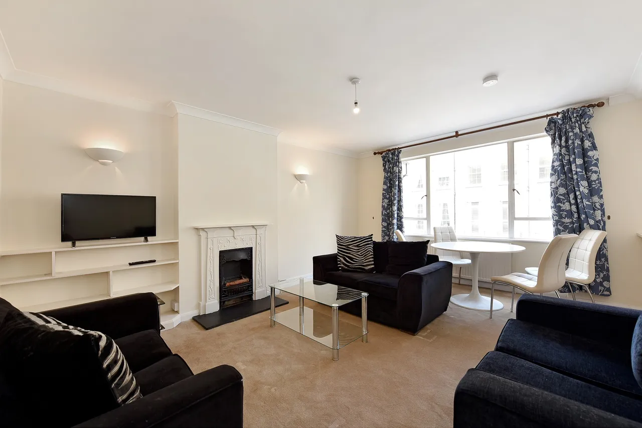 2 bed flat to rent, York Street, Marylebone, W1U