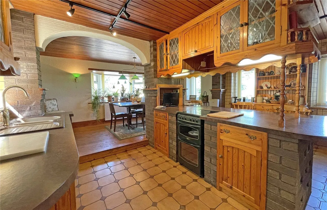 Rhostrehwfa, Llangefni, LL77, photo 7