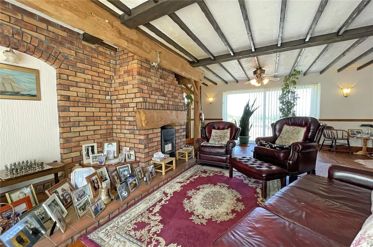 Rhostrehwfa, Llangefni, LL77, photo 4