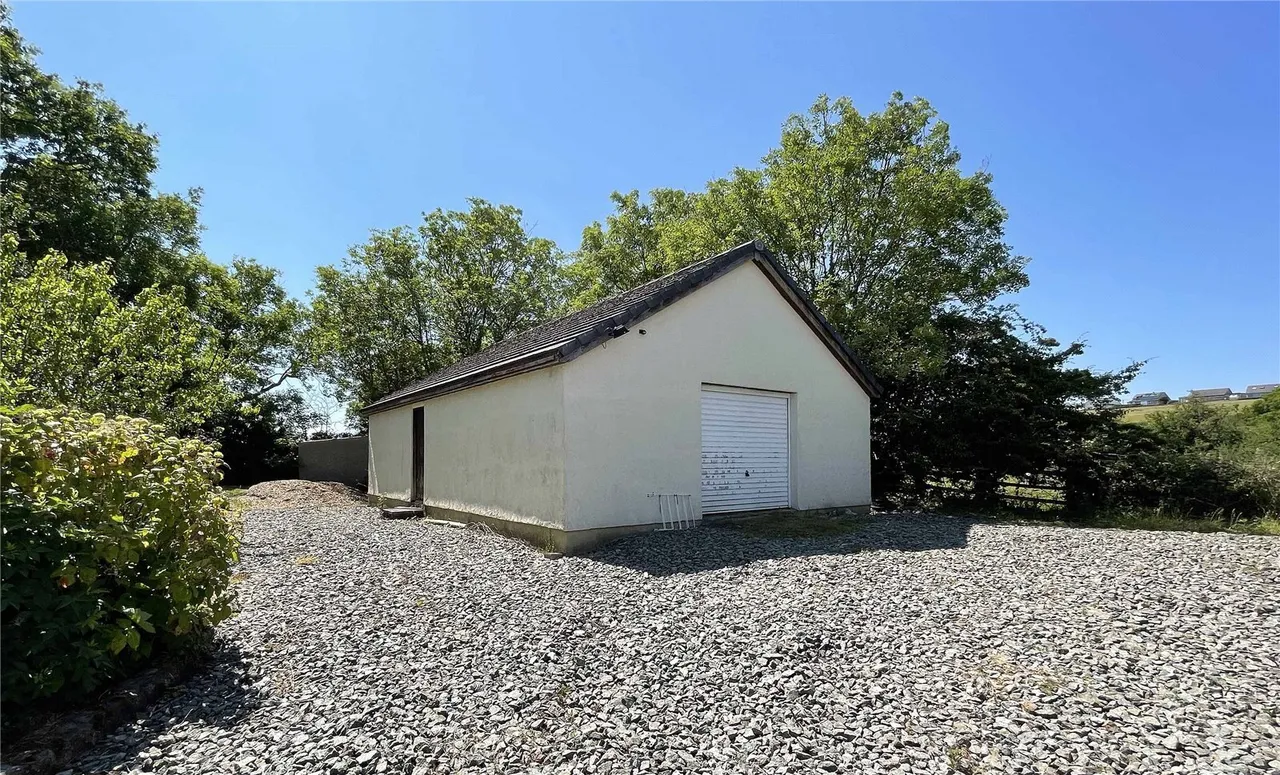 Rhostrehwfa, Llangefni, LL77, photo 23