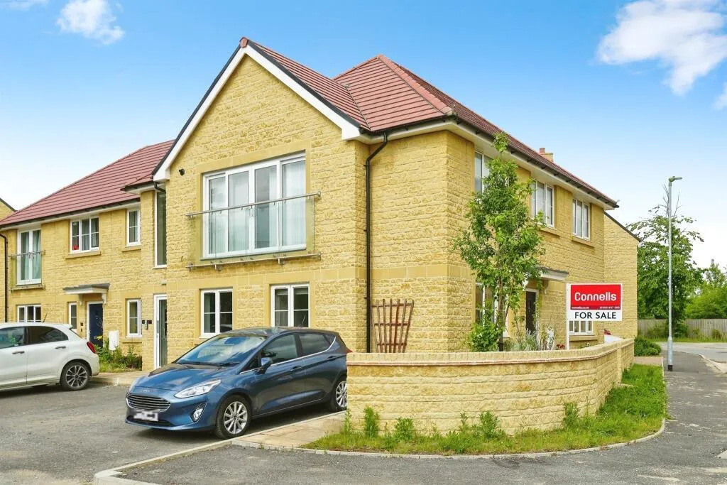 2 bed flat for sale — Linden Gardens, Carterton