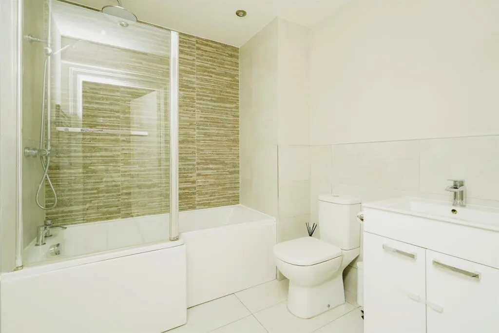 Linden Gardens, Carterton, photo 10