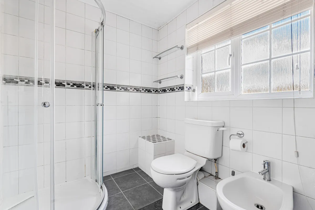 Dryden Avenue, Bicester, photo 13